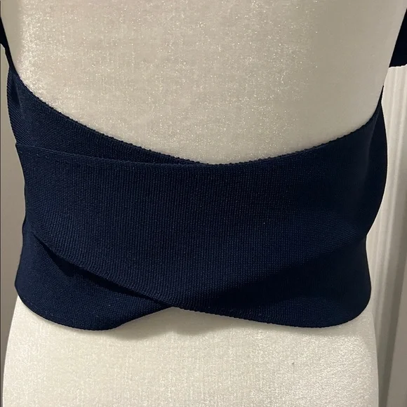 ALC Elegant Navy Knit Halter Top Size XS - Picture 4 of 6